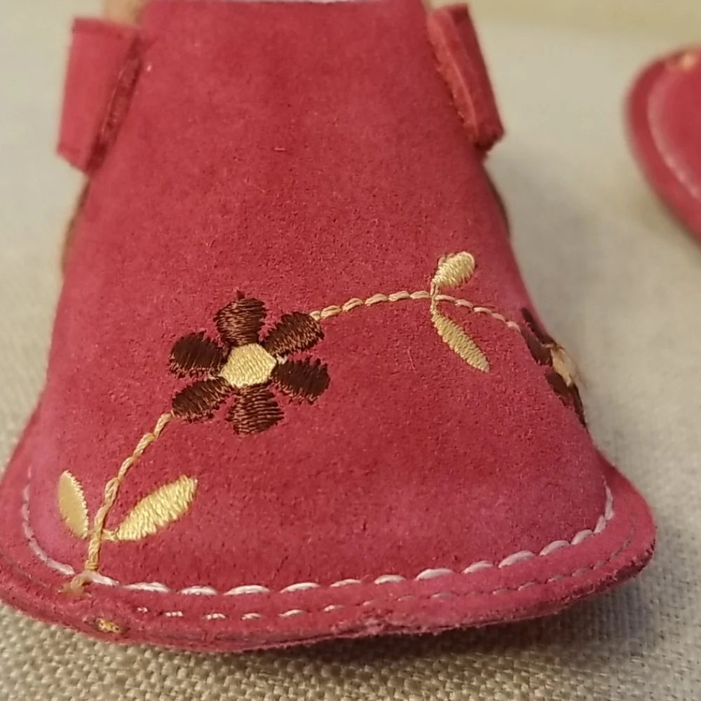 Pipit Toddler Flower Shoes in Apricot/Camel